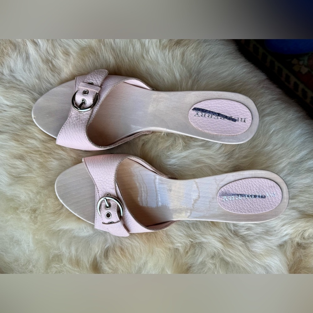 Burberry Pink Slide Sandals 38 - Picture 2 of 11